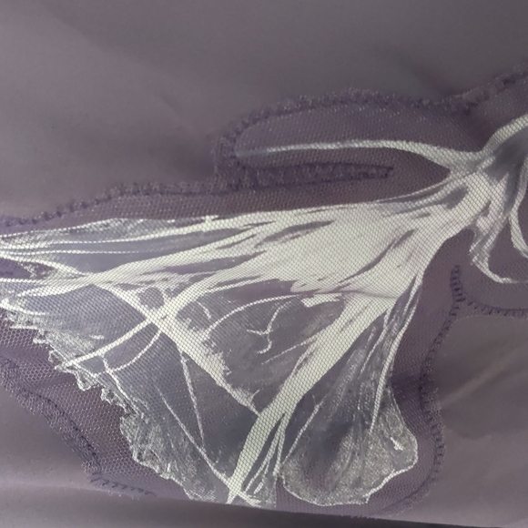 RW&Co Ladies Top, 3/4 length sleeves, Purple, Flower print on front - Picture 2 of 5